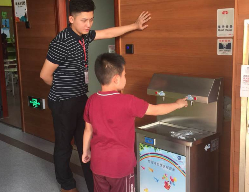 武汉中小学正在普及直饮水 精格直饮水设备受欢迎